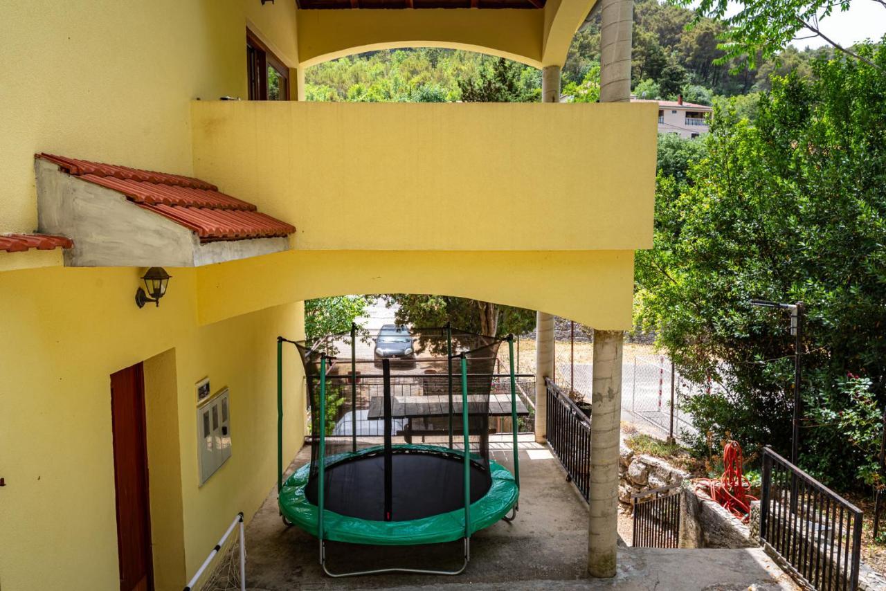 Apartments Maris ノビグラード・ダルメーシャ エクステリア 写真